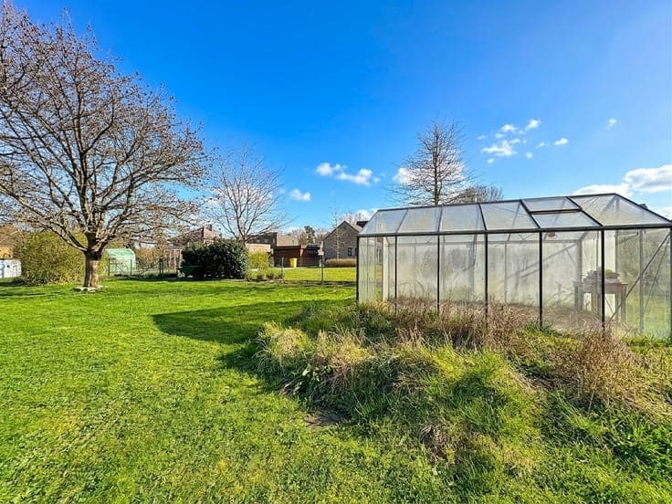 Villa with large garden and meadow for sale in Tremelo