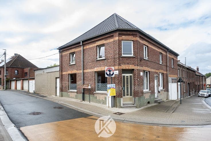 Strategisch gelegen renovatieproject in Heldergem