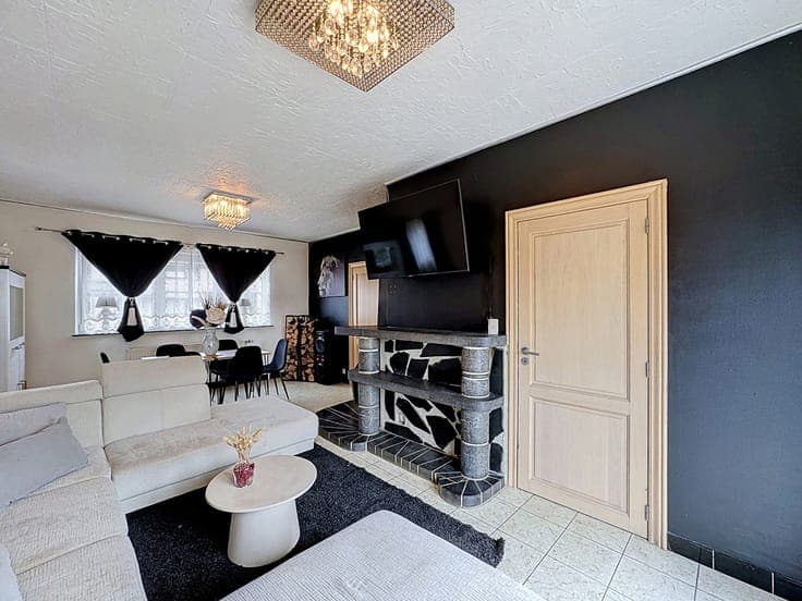 House in Ciney