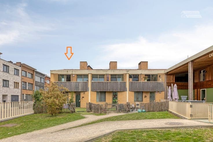 Move-in-ready 3-bedroom family home with a terrace, front ya