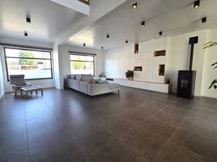 Charmante instapklare woning met zuidgerichte tuin op 1160 m