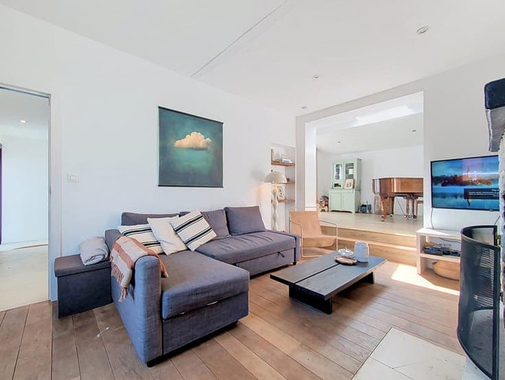 Nice detached house ideally situated