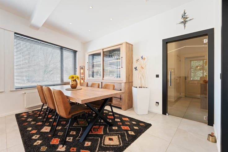 Gigantic, beautifully renovated home with garage