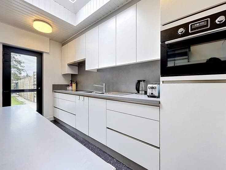 B&B Moment : Instapklare rijwoning met tuin op rustige li...