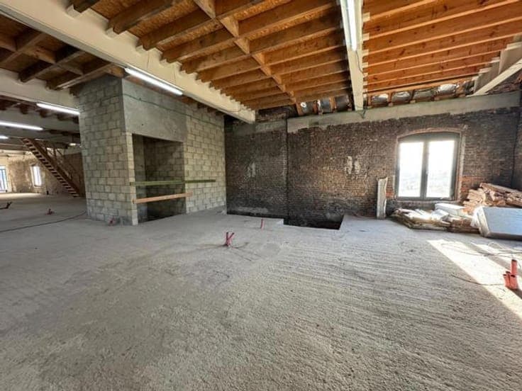 Immeuble avec permis accepté pour 6 duplex