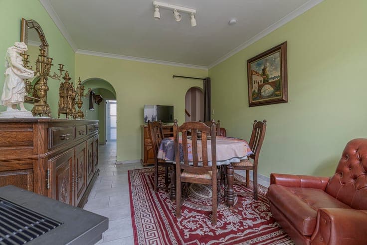 ZOTTEGEM - Recent gerenoveerde woning op toplocatie!