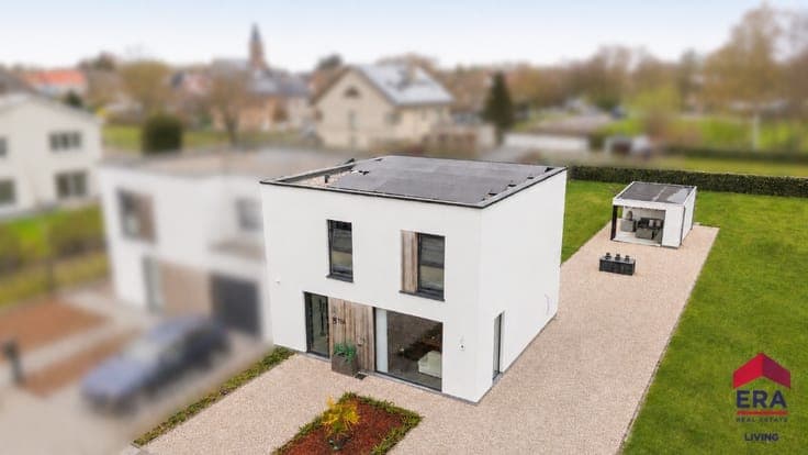 Energy-efficient move-in ready home with driveway near Aalst