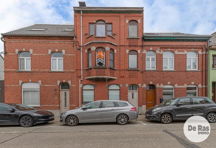 LEDE - Te renoveren woning met 4 slaapkamers nabij centrum