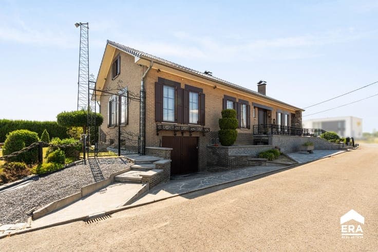 Spacious detached home with garden in Linter