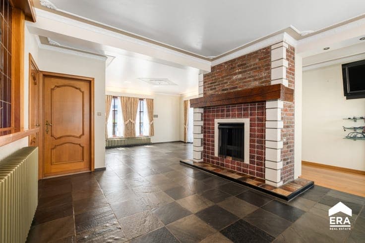 Spacious detached home with garden in Linter