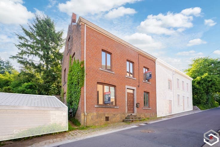 MAGNIFIQUE MAISON 3 FACADES - POSS. 6 CH - JARDIN - FONTIN
