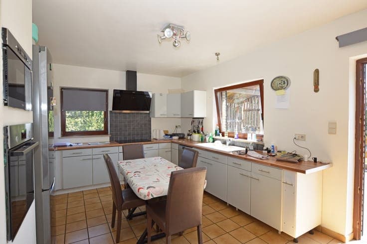 Villa lumineuse avec 3 chambres et un garage 2 voitures