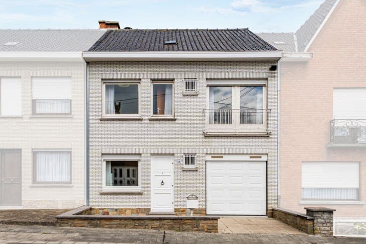 Healthy and robust 3-bedroom house located in Mouscron