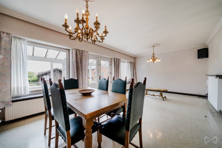 Healthy and robust 3-bedroom house located in Mouscron