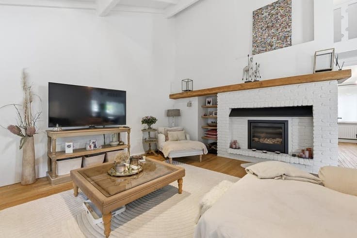 PRACHTIGE OPEN BEBOUWING MET 323 M² WOONOPPERVLAKTE, 4 SL...