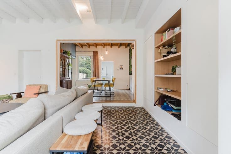 Spacious, charming home with a unique garden in Balegem