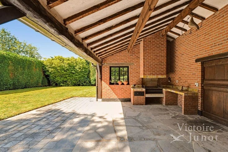 Charming villa in the most prestigious neighborhood in Sterr