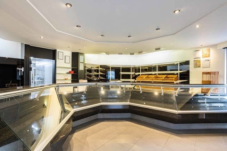 Bakery (commercial premises) with residential accommodation