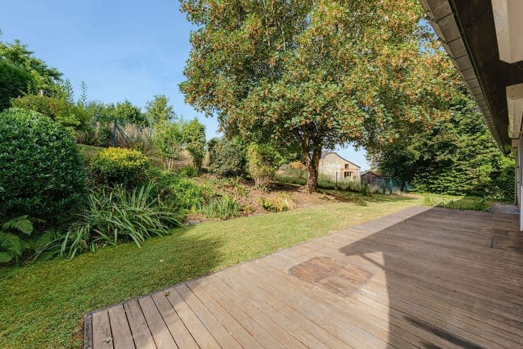 Spacious villa ideally located in Wierde