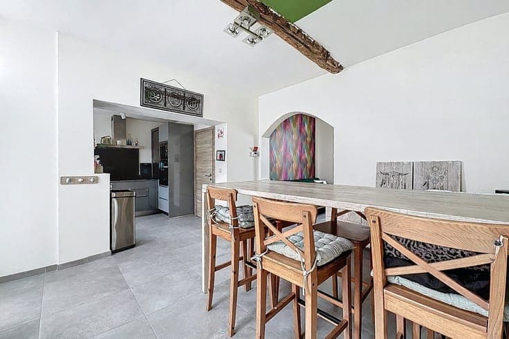 MAISON - 2CH - CAVE - TERRASSE - JARDIN