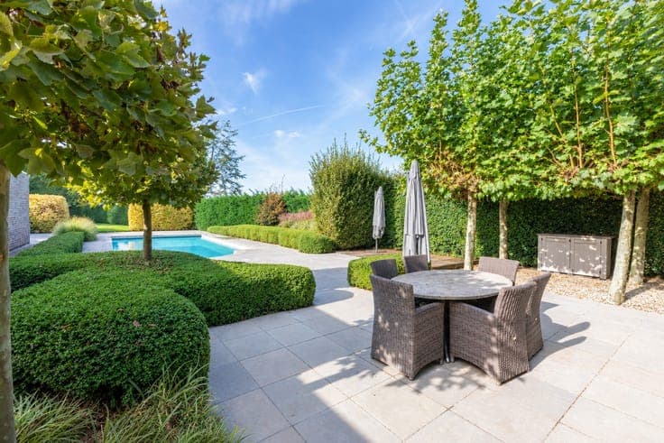Stijlvol en kwalitatief wonen met een mooie tuin en uitzo...