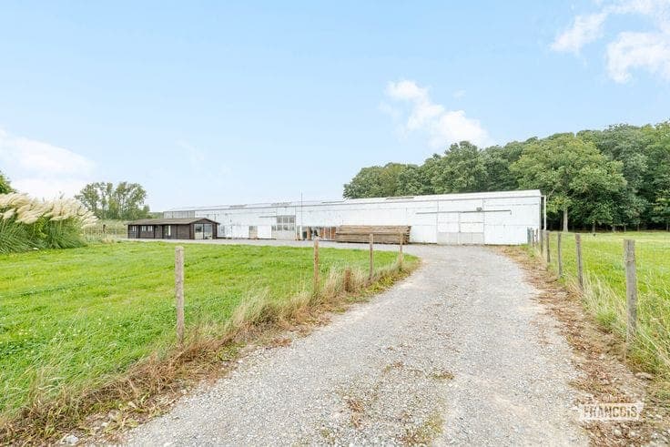 Licensed agricultural property with 3,340 m² greenhouses