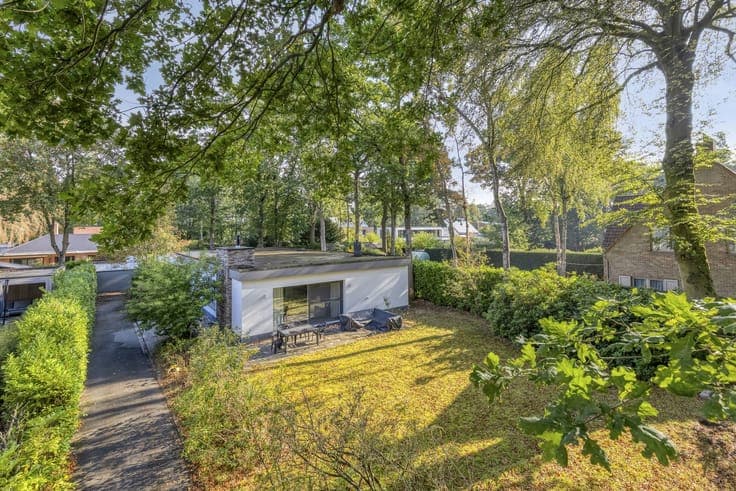 Spacious, single-storey house along De Linde in Sint-Kruis (