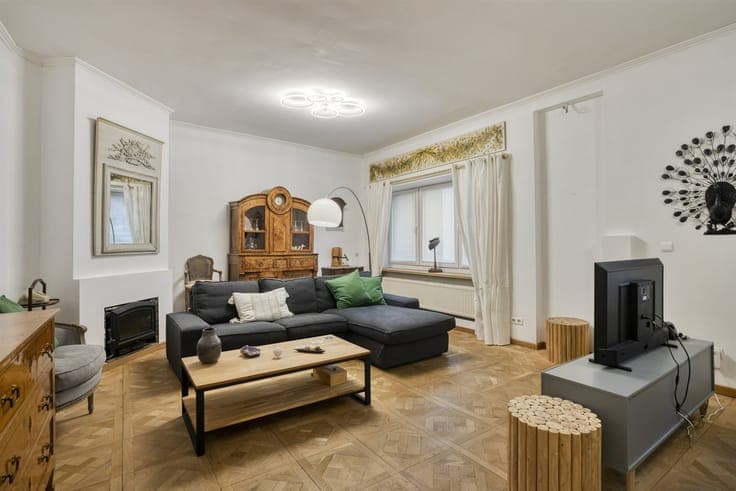 SAINT-JOB: CHARMING 4BED HOUSE WITH SOUTH-FACING TERRACE