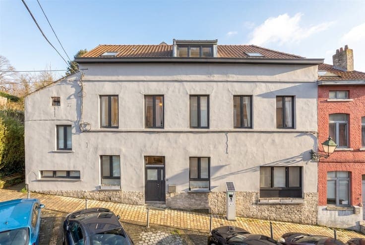 SAINT-JOB: CHARMING 4BED HOUSE WITH SOUTH-FACING TERRACE