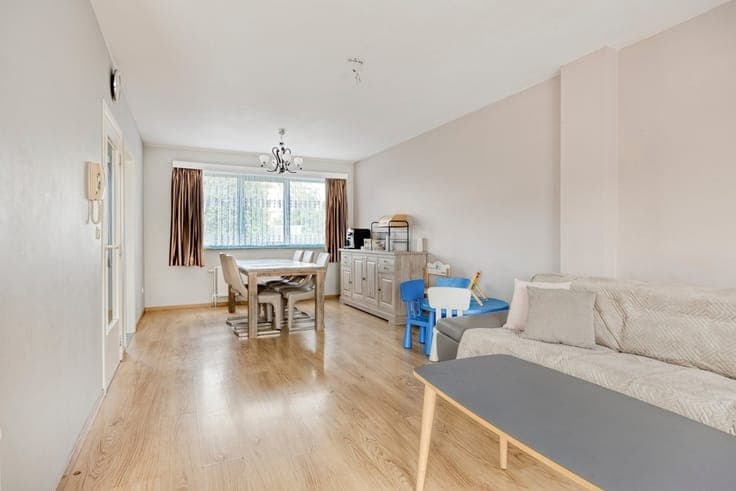 Ruime en instapklare woning met stadstuin en garage!