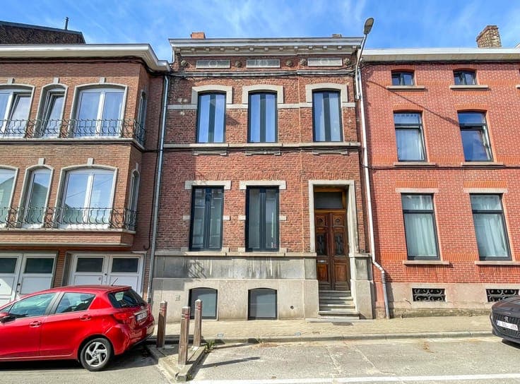 230 m² maison de maître – 4 bedrooms in city centre Wavre