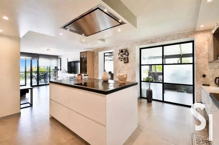 Sale - House Attert - 710,000 €
