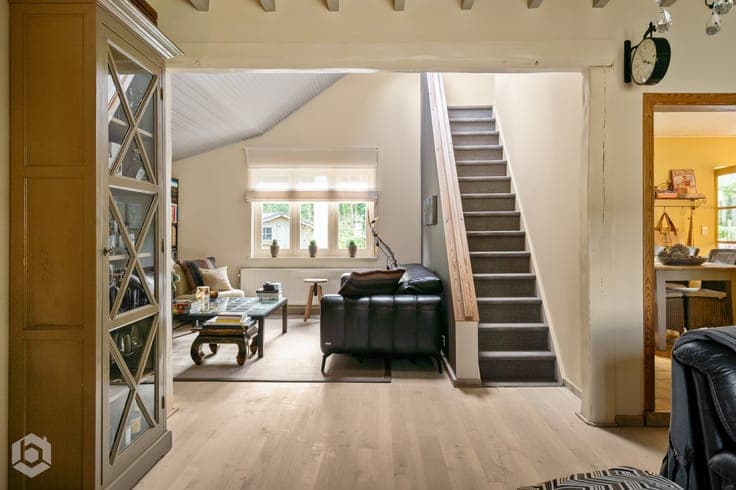Charmante woning met 3 slpkrs op prachtig perceel van 14a...