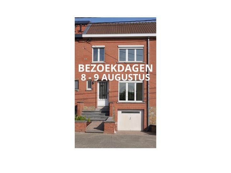 Bel-etage home, located in a quiet neighbourhood.