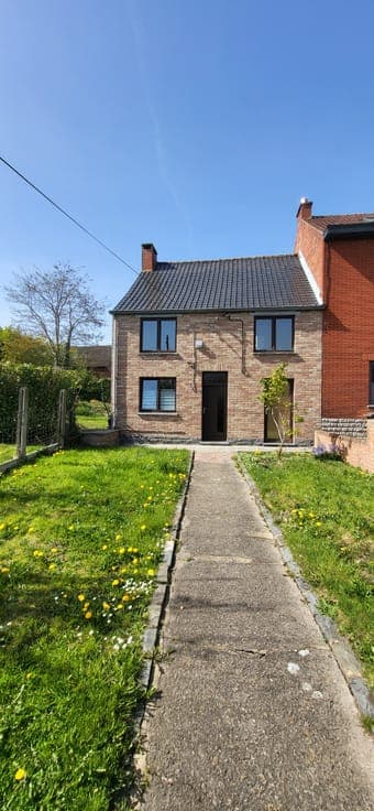 House in Chapelle-lez-Herlaimont