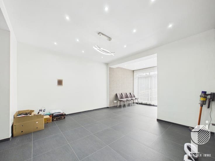 House for sale in Dison, 4 bedrooms, 2 bathrooms with garden