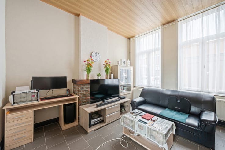 Charming Move-In Ready Townhouse in the Heart of Lessines