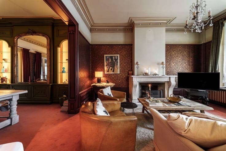 Authentic mansion in the center of Meulebeke