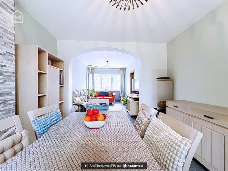 House in Montigny-le-Tilleul
