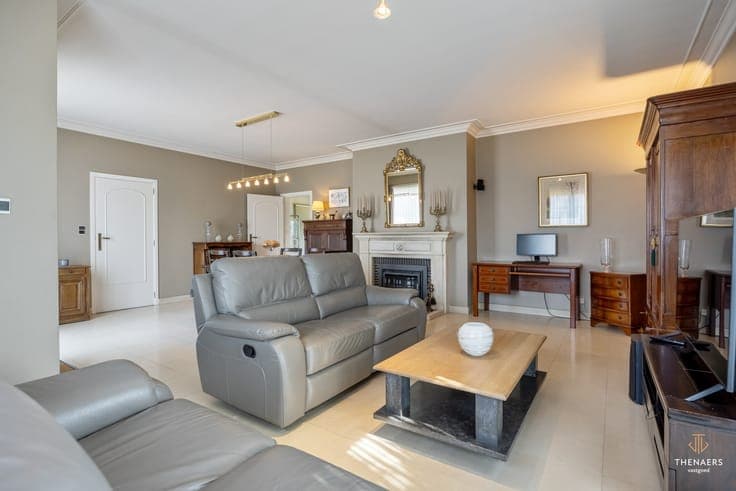 Statige villa met gelijkvloers wooncomfort op een toploca...