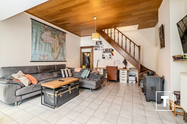 Ruime gezinswoning met 3 slaapkamers en leuke tuin in Melle!