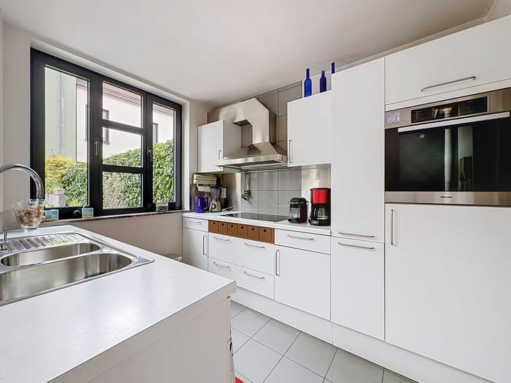 Unique property with 2 buildings for sale in Ypres city centre