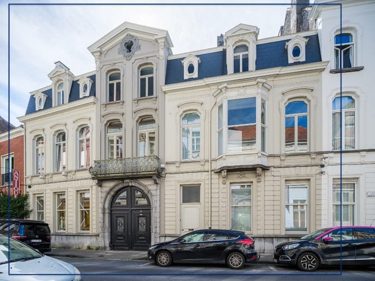 Indrukwekkende dubbelwoning (bvo samen 885 m²) op absolut...