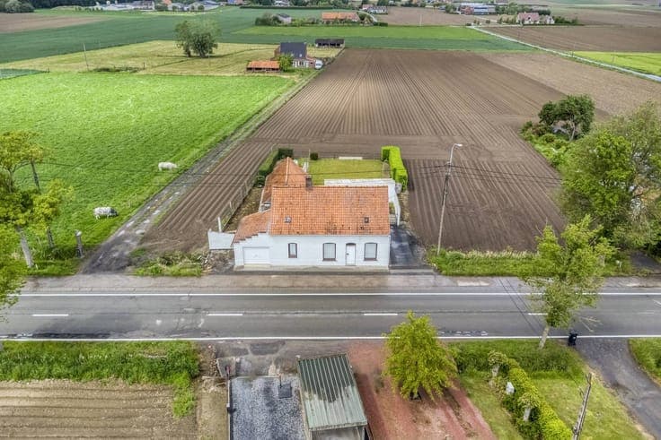 Detached house for sale in the Abeelseweg in Poperinge