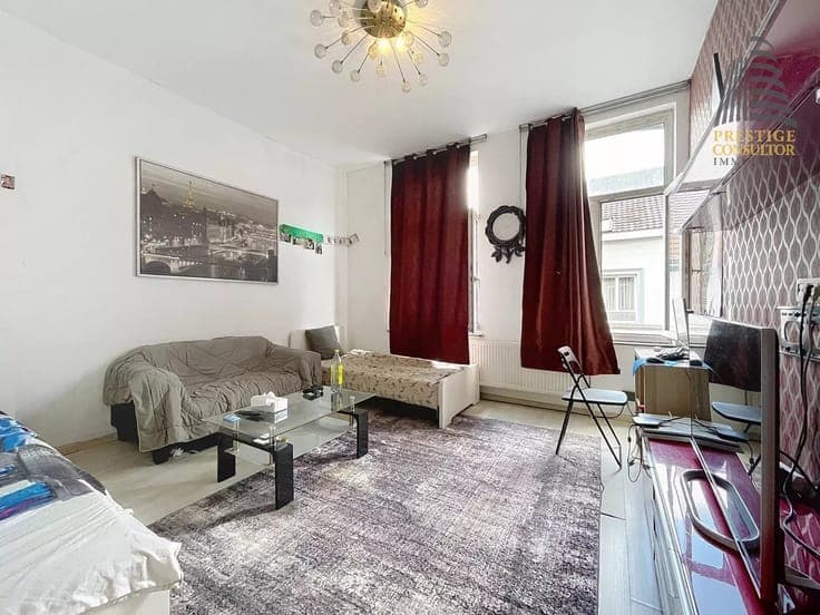 Sale - Building Laeken - 450,000 €