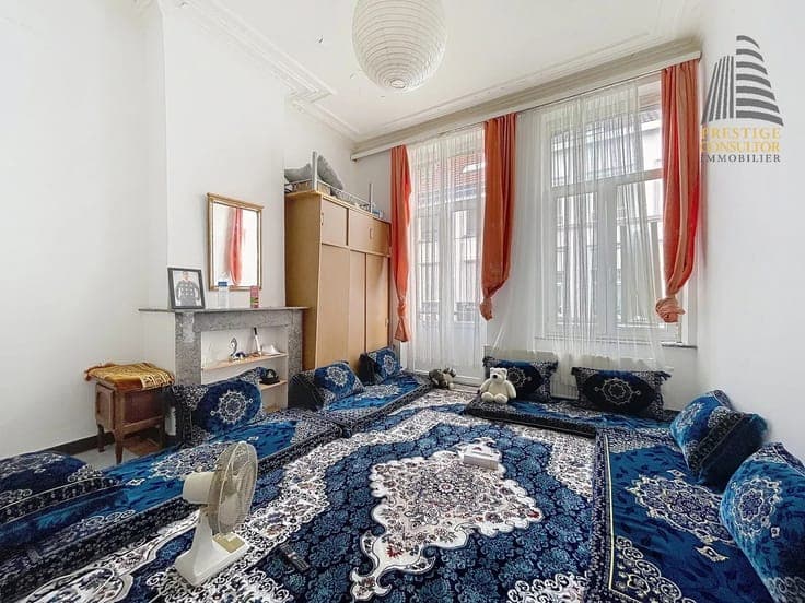 Sale - Building Laeken - 450,000 €