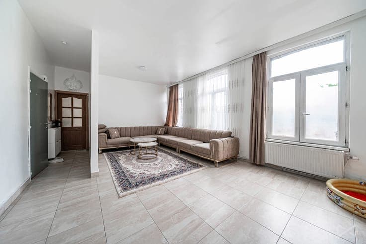 6-Unit Investment Property