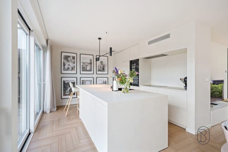 beautifully finished, recent and energy-efficient home