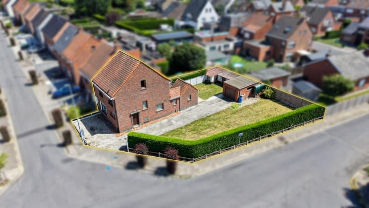 House in Sint-Eloois-Vijve