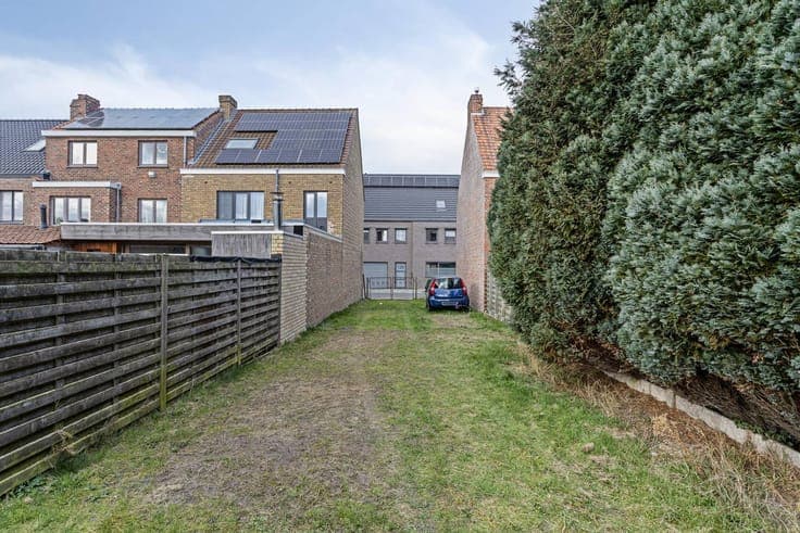 Newly built house with 3 bedrooms in Oude Hoogweg in Sint-Kr